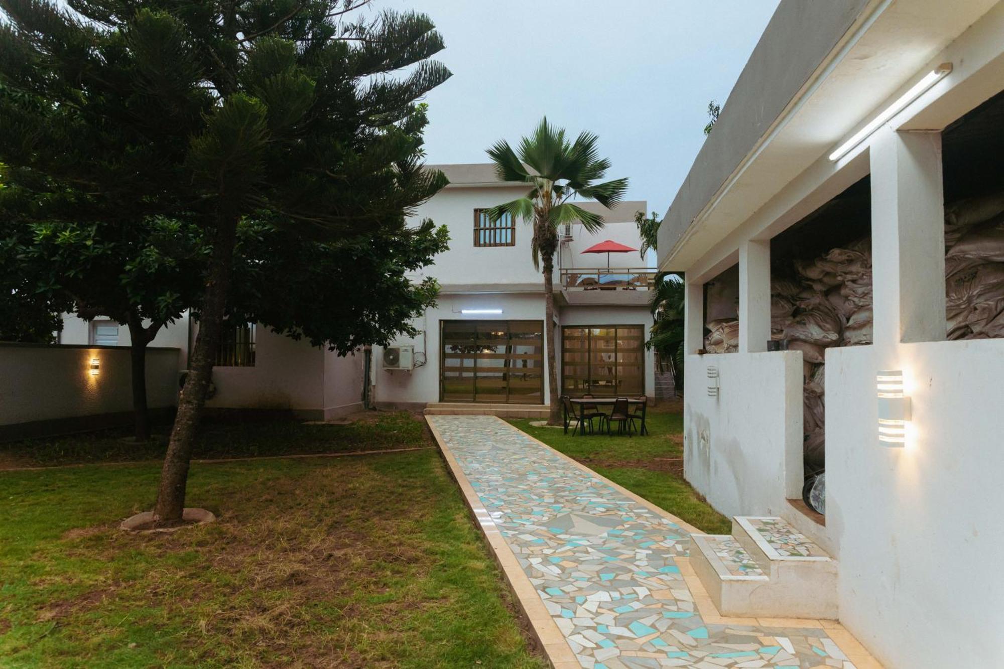 לומה Studio Residence Condominium מראה חיצוני תמונה